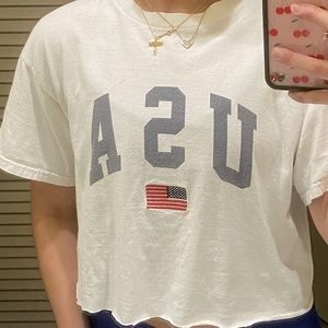 Brandy Melville Cropped USA Tee